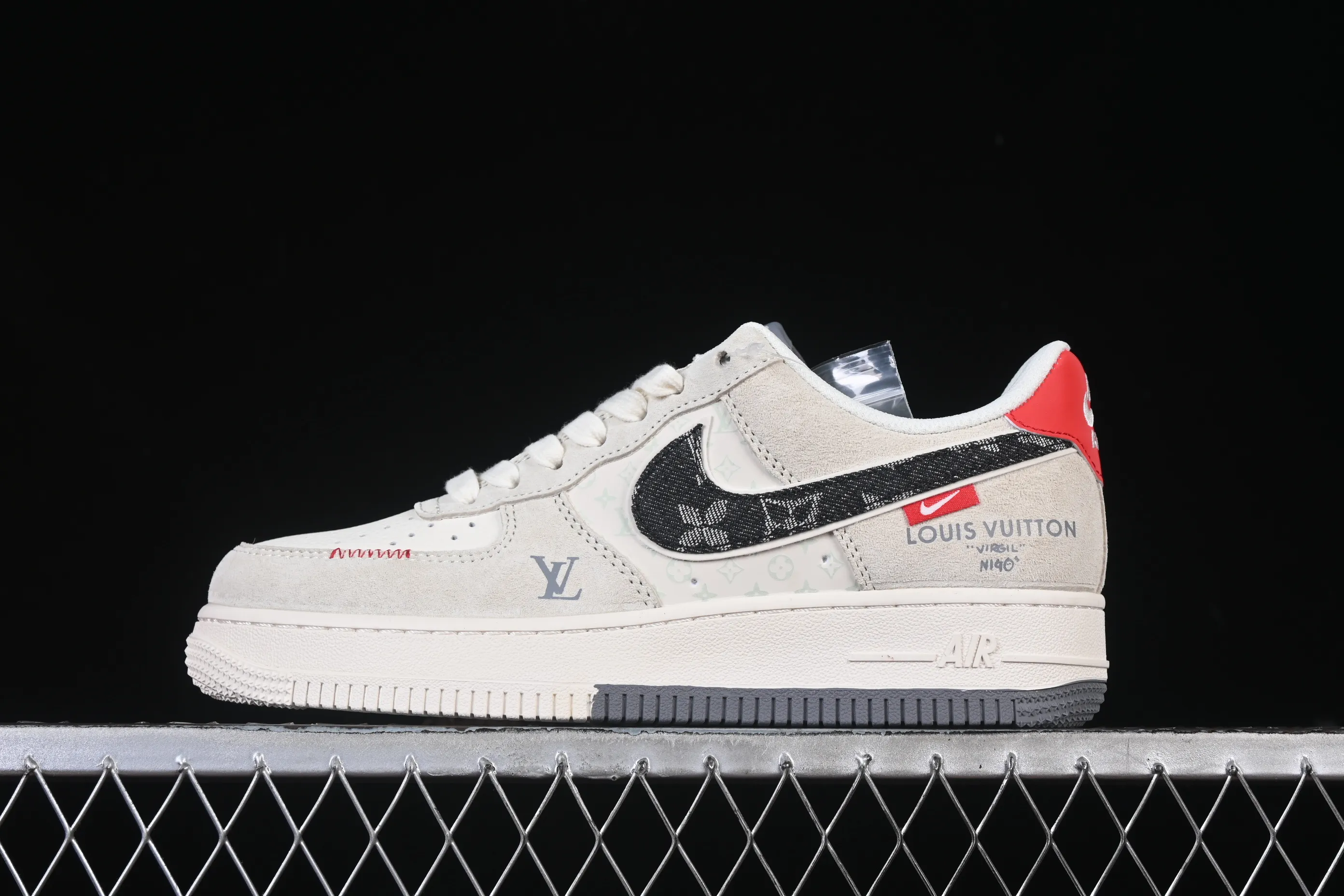 All categories Nk Air Force 1 Air Force series Nk Air Force 1 Low Air Force low top Nike Air Force 1'07 Low LV joint pigbami gray red Air Force 1 low top casual sneakers MZ9588-806